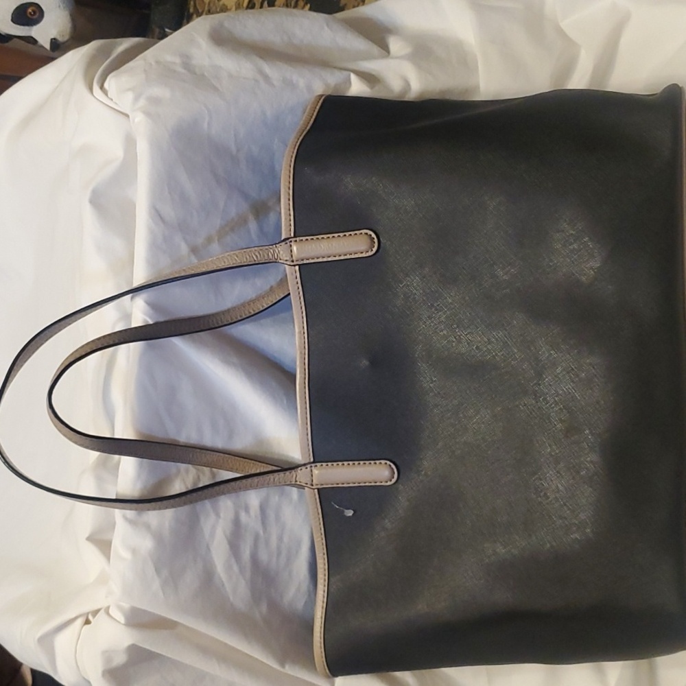 *Marc by Marc Jacobs - Picture 2 of 16